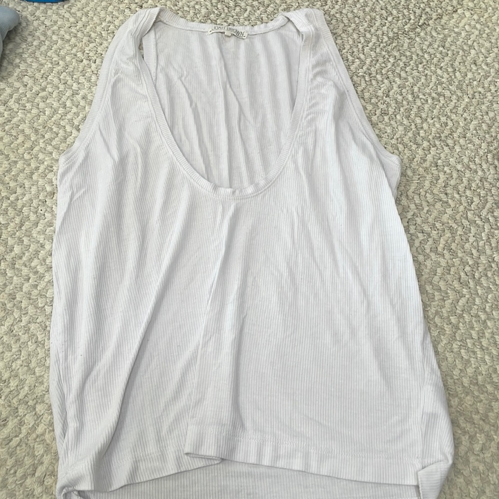 Joah Brown white scoop neck